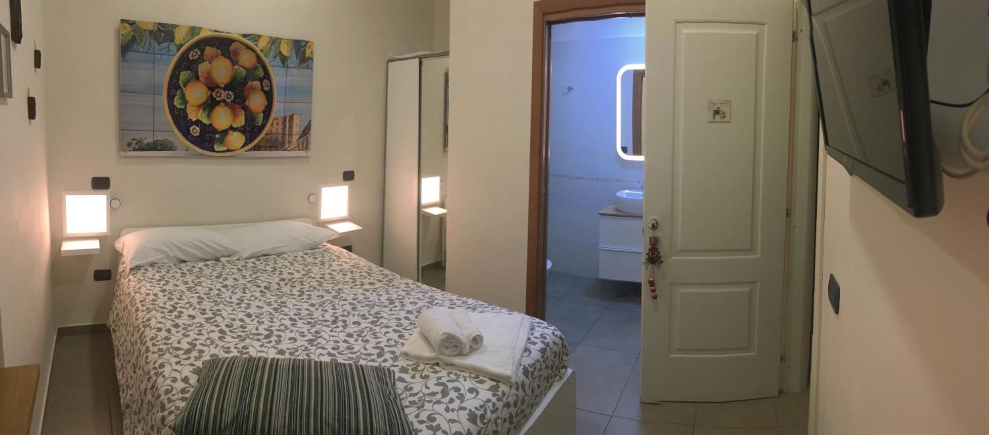 Bnb Naples Luaran gambar