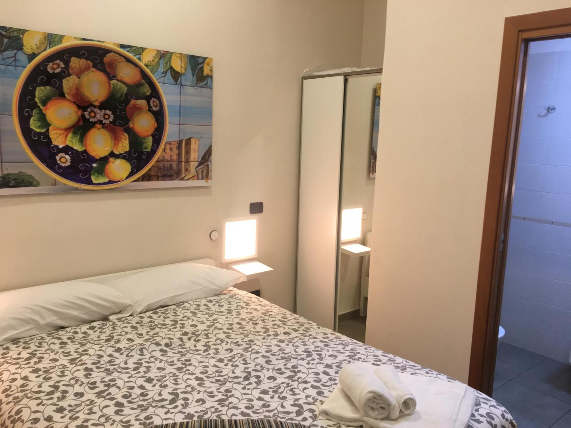Bnb Naples Luaran gambar