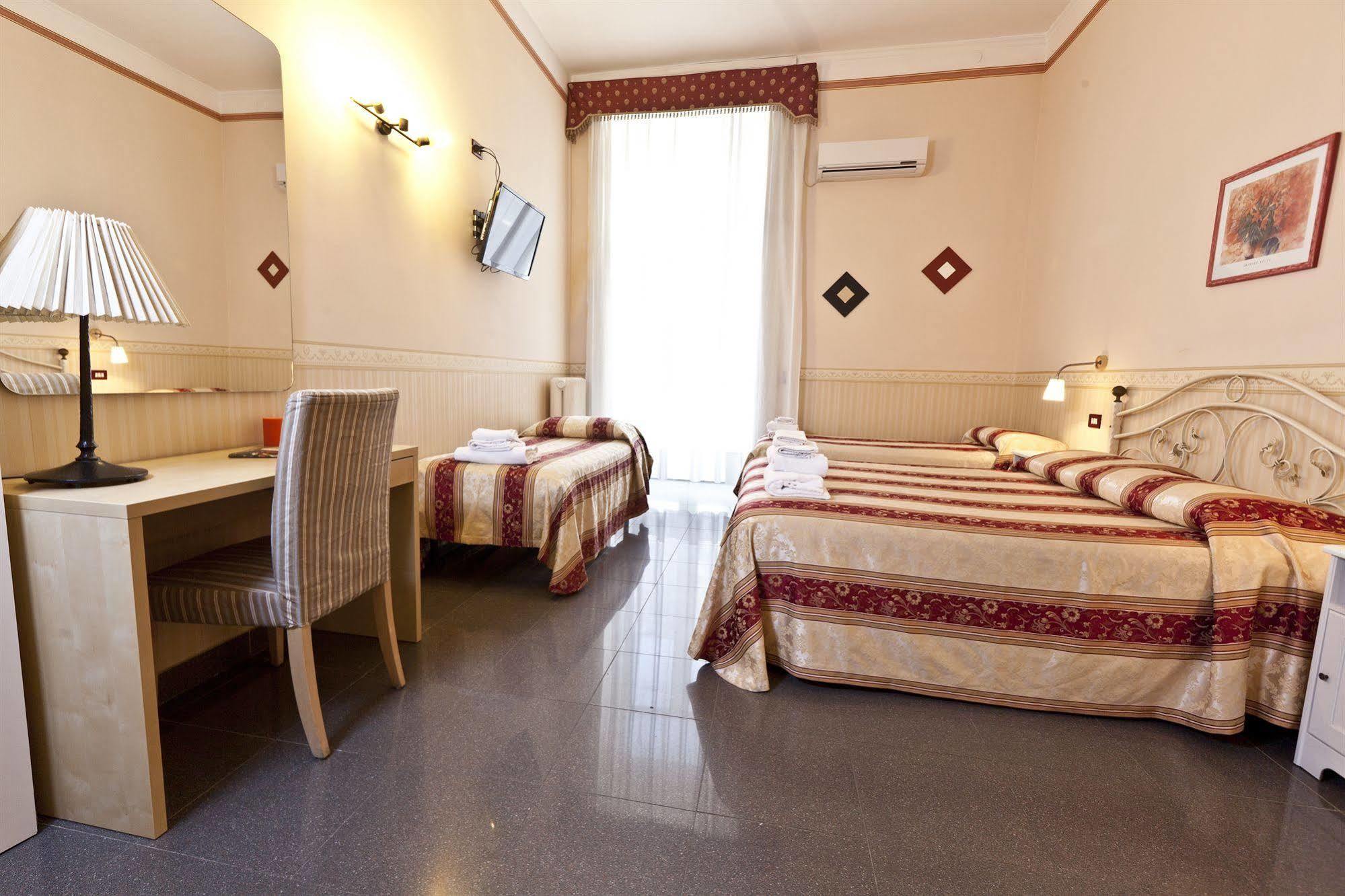 Bnb Naples Luaran gambar